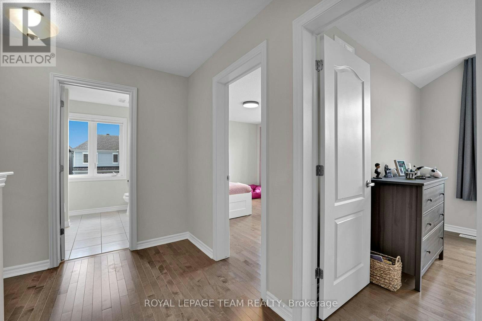 521 Loury Row, Ottawa, ON, K1W 0M7 - 16