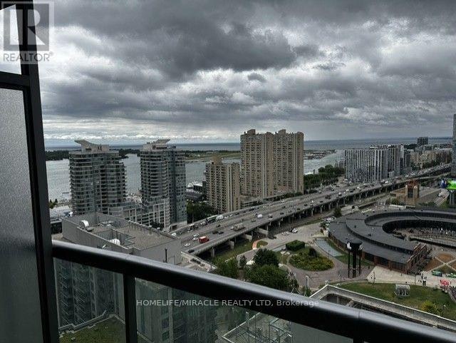 3212-30 Grand Trunk Crescent, Toronto, ON, M5J 3A4 - 15