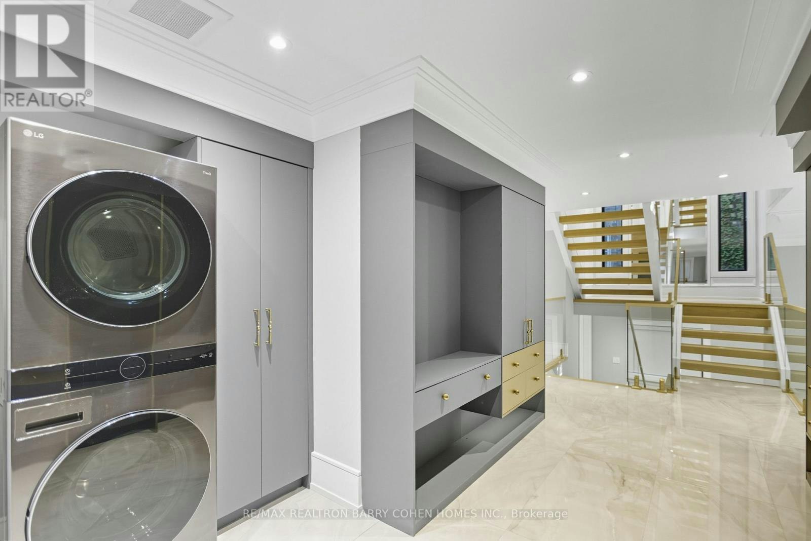 14 Glen Cedar Road, Toronto, ON, M6C 3G1 - 20