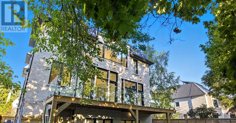 14 Glen Cedar Road, Toronto, ON, M6C 3G1 - 44