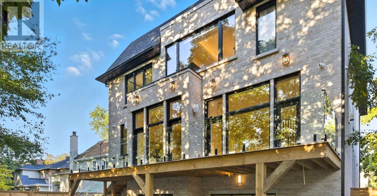14 Glen Cedar Road, Toronto, ON, M6C 3G1 - 43