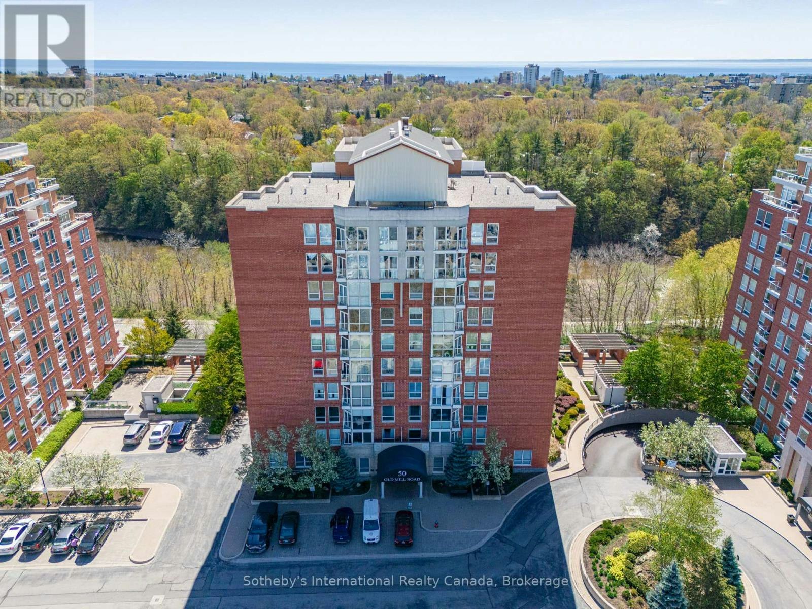 105-50 Old Mill Road, Oakville, ON, L6J 7W1