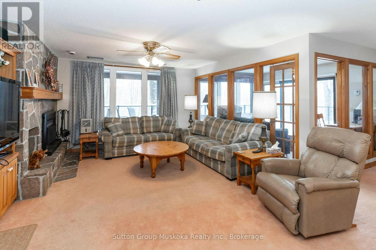 22-102 Oakridge Deerhurst Resort Drive, Huntsville, ON, P1H 2E8