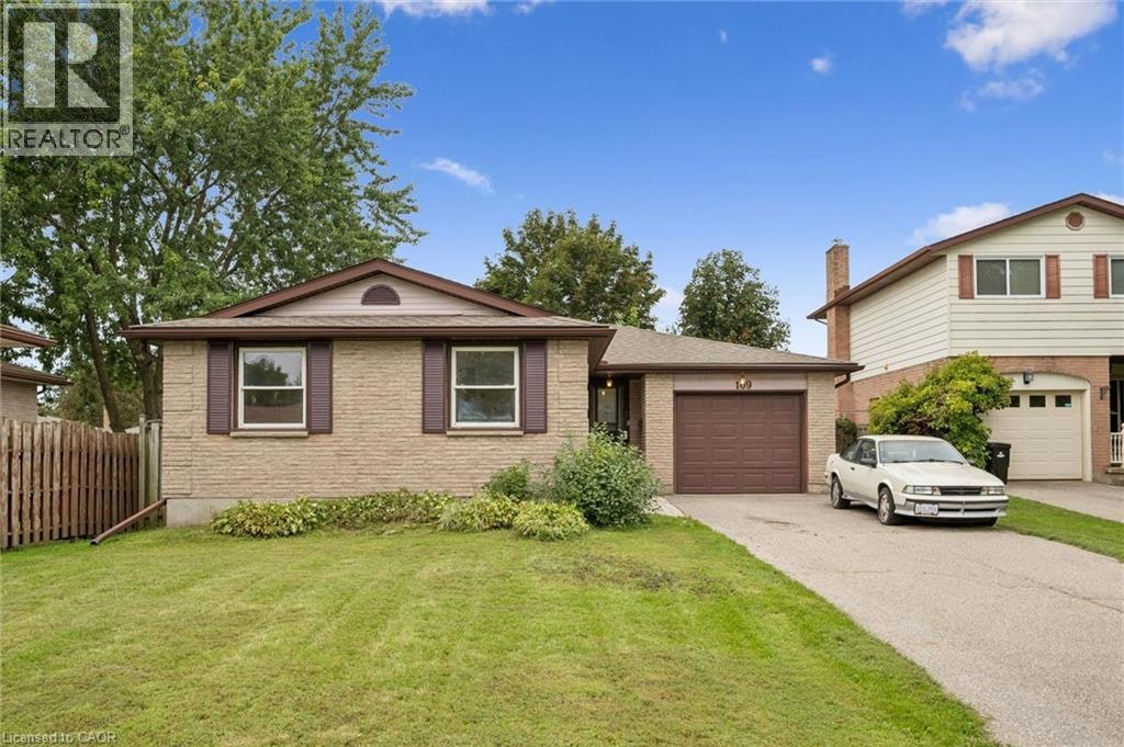109 Deerberry Place, Waterloo, ON, N2V 1G2