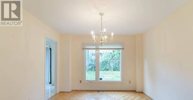 2551 Wynten Way, Oakville, ON, L6J 7K5 - 12