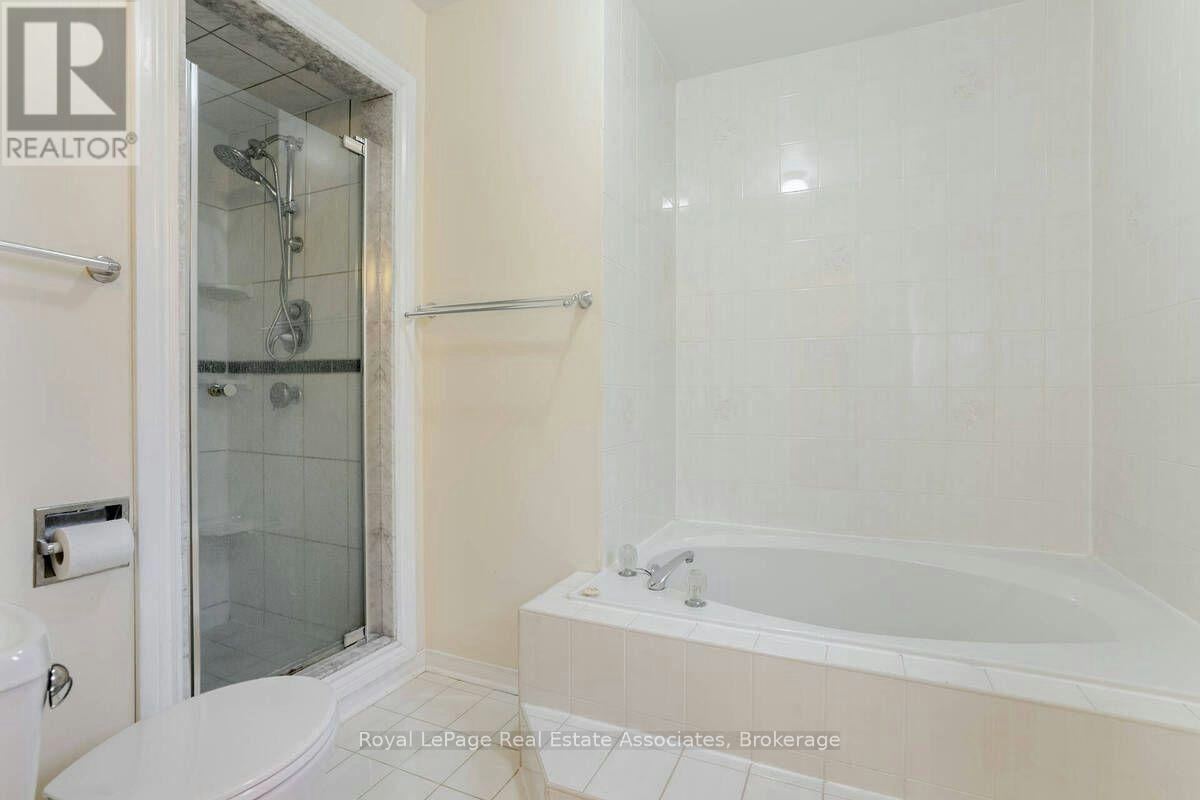 2551 Wynten Way, Oakville, ON, L6J 7K5 - 27