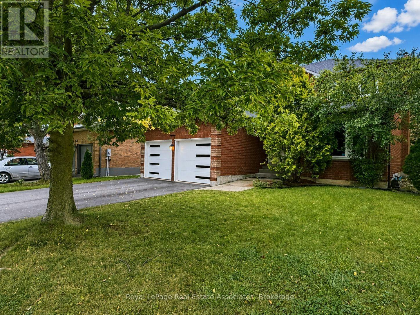 2551 Wynten Way, Oakville, ON, L6J 7K5 - 3