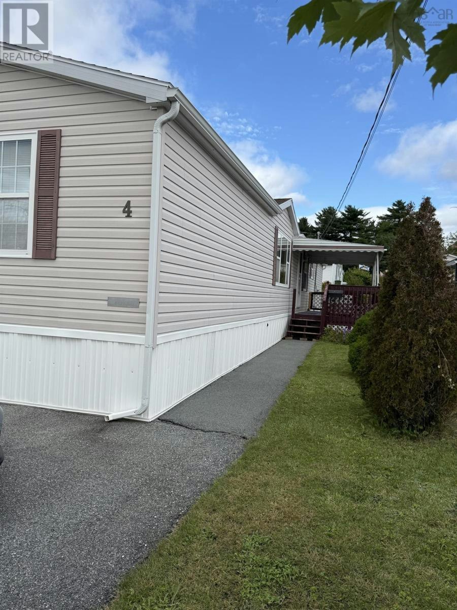4 Belmont Drive, Bridgewater, NS, B4V 4E5