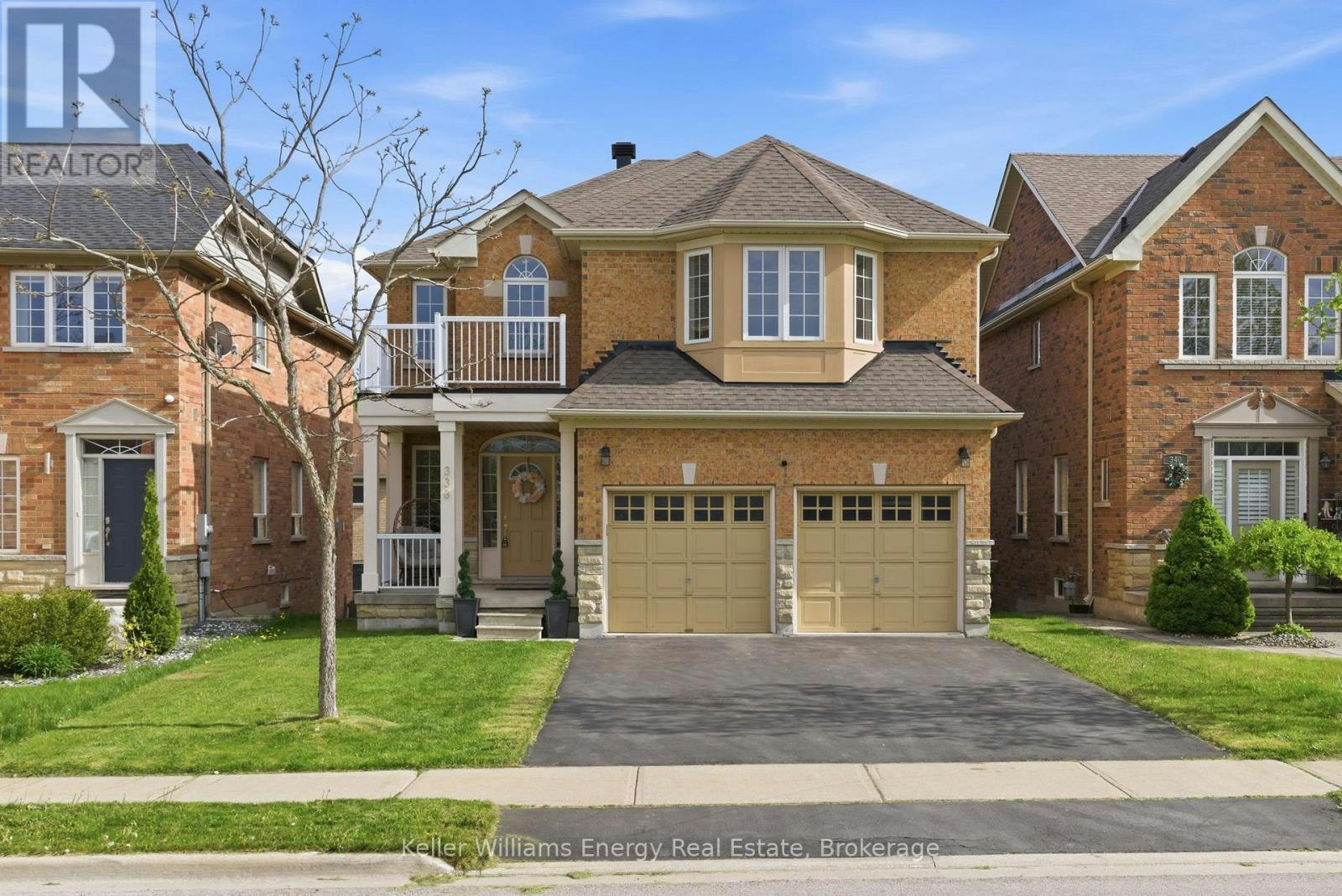 338 Dowson Loop, Newmarket, ON, L3X 3G3