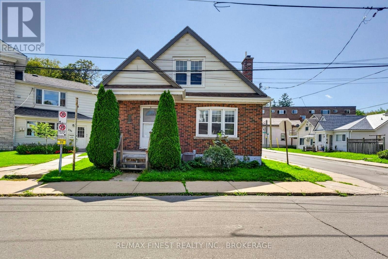 258 Raglan Road, Kingston, ON, K7K 1L8