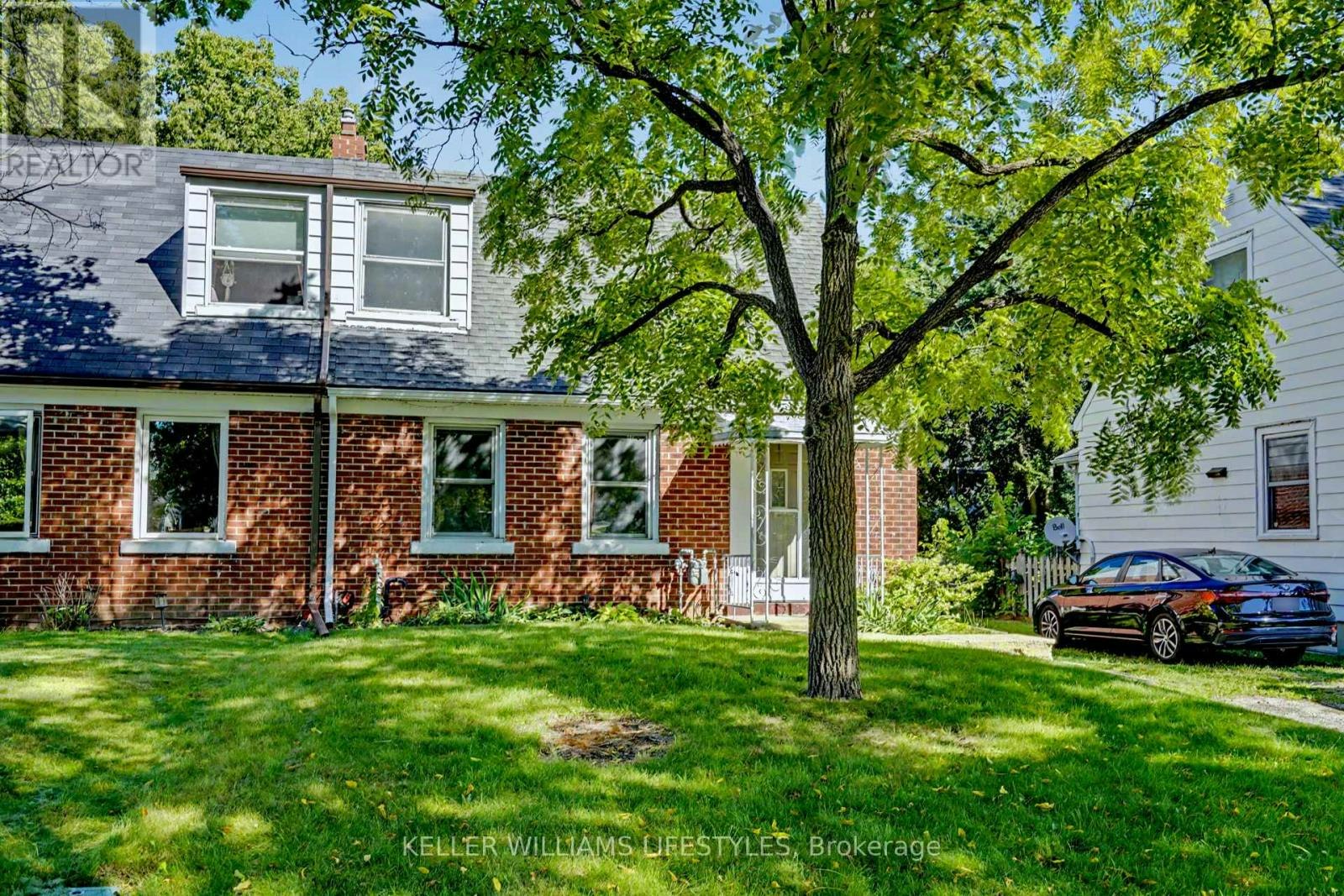 68 Apeldoorn Crescent, London, ON, N5Y 2B8