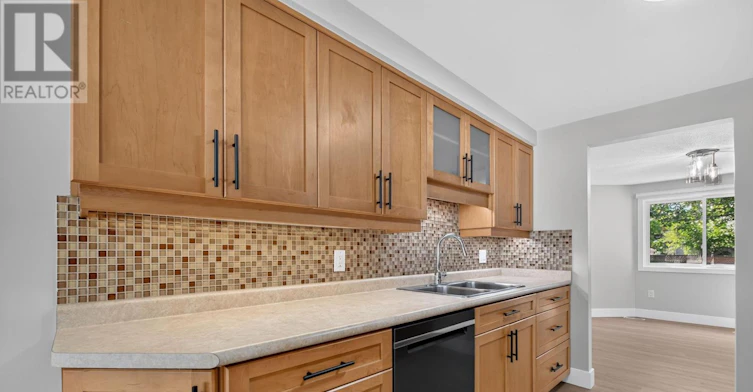 1111 Aldersbrook Road, London, ON, N6G 2X2 - 13