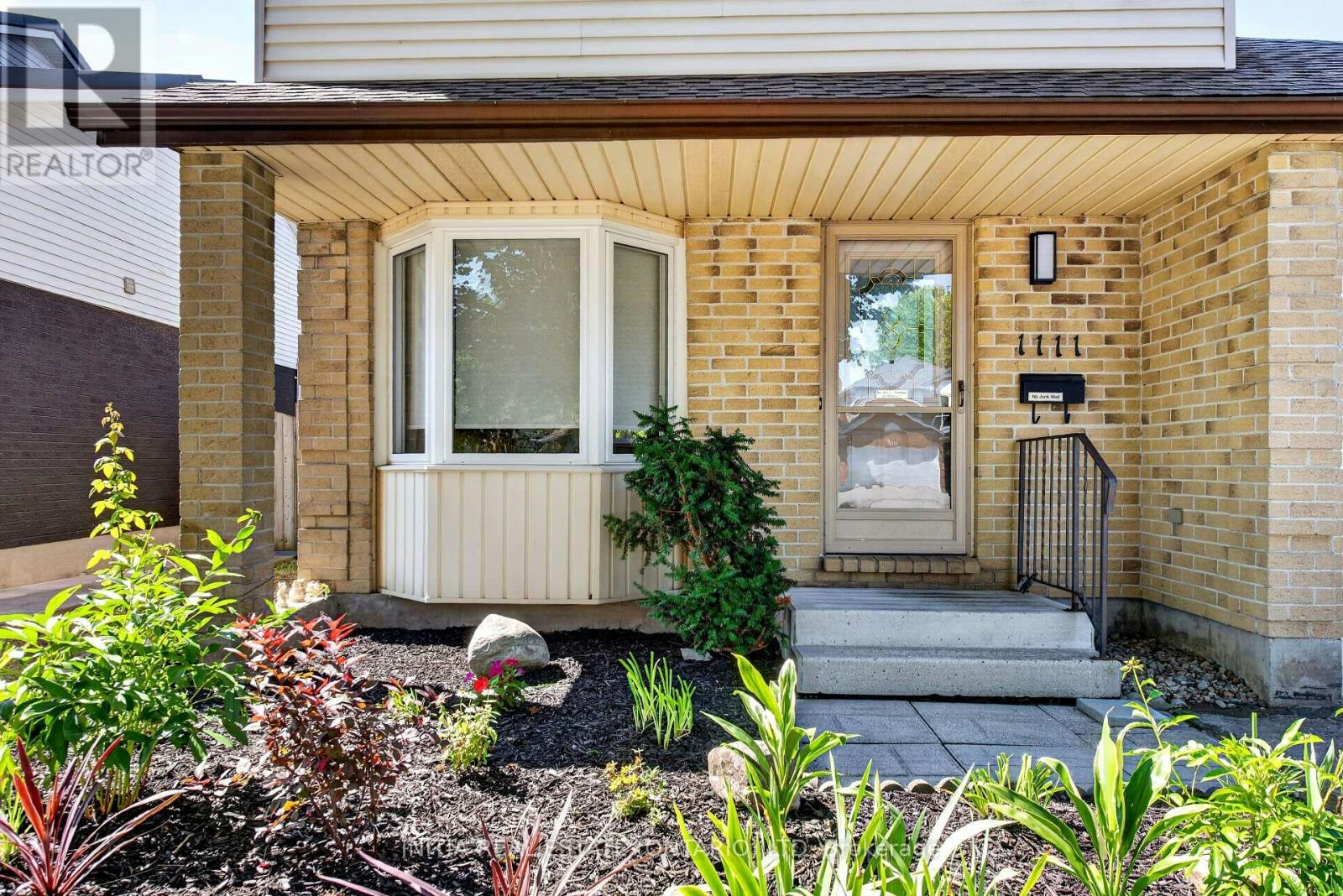 1111 Aldersbrook Road, London, ON, N6G 2X2 - 6