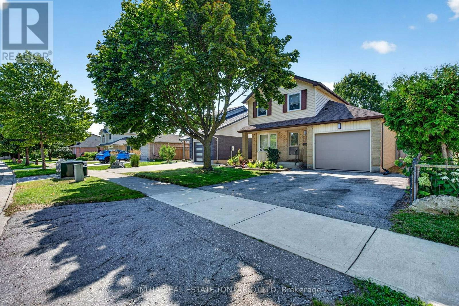 1111 Aldersbrook Road, London, ON, N6G 2X2 - 3