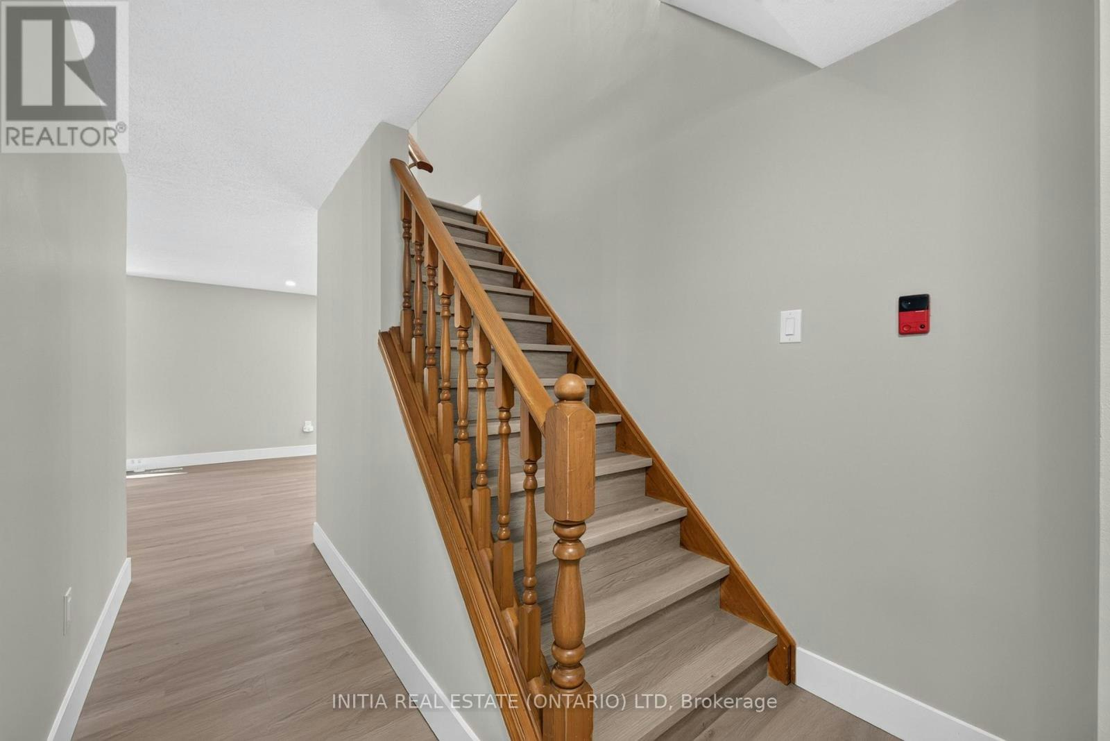 1111 Aldersbrook Road, London, ON, N6G 2X2 - 25