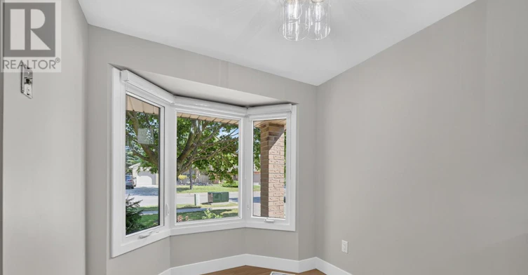 1111 Aldersbrook Road, London, ON, N6G 2X2 - 8