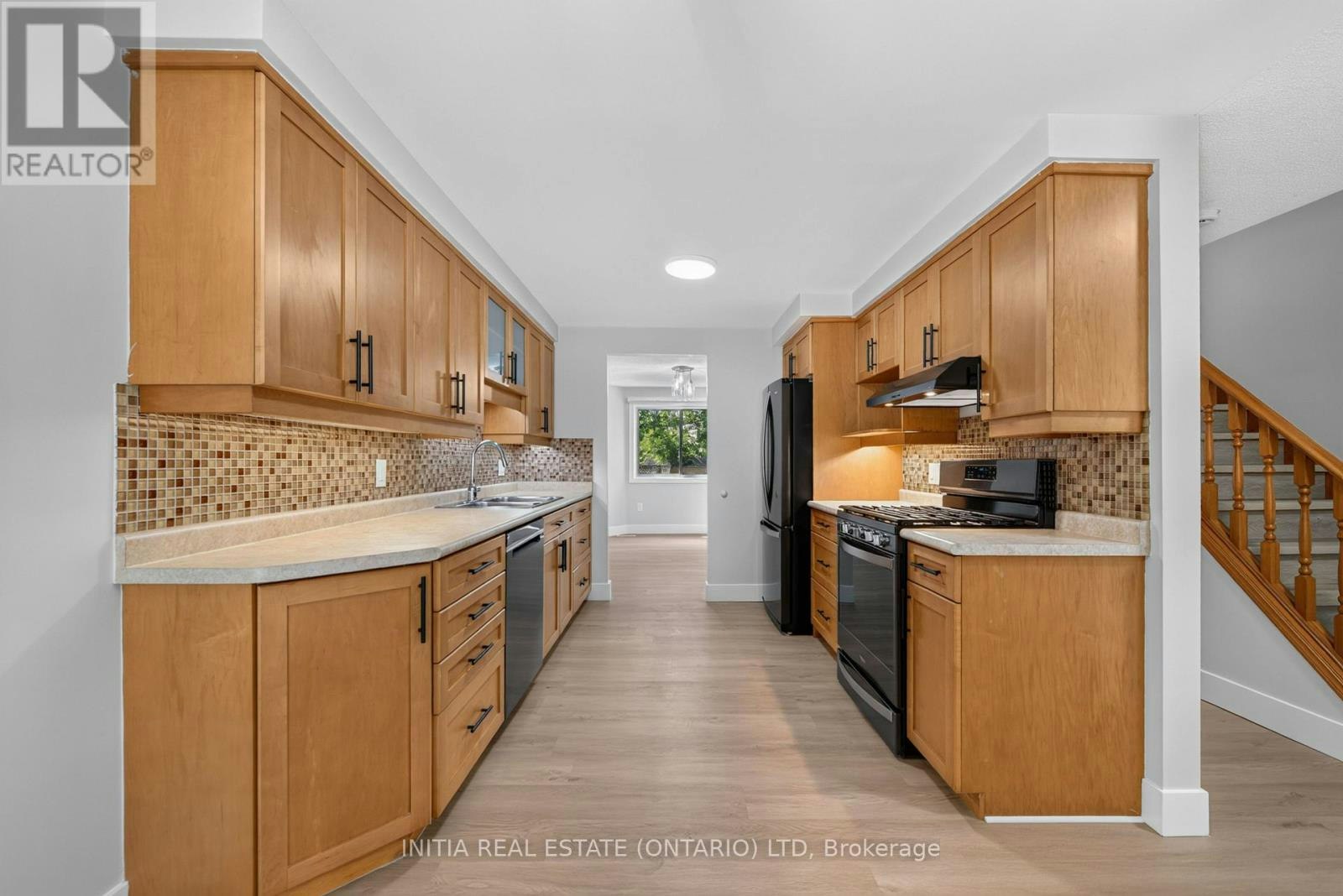 1111 Aldersbrook Road, London, ON, N6G 2X2 - 10