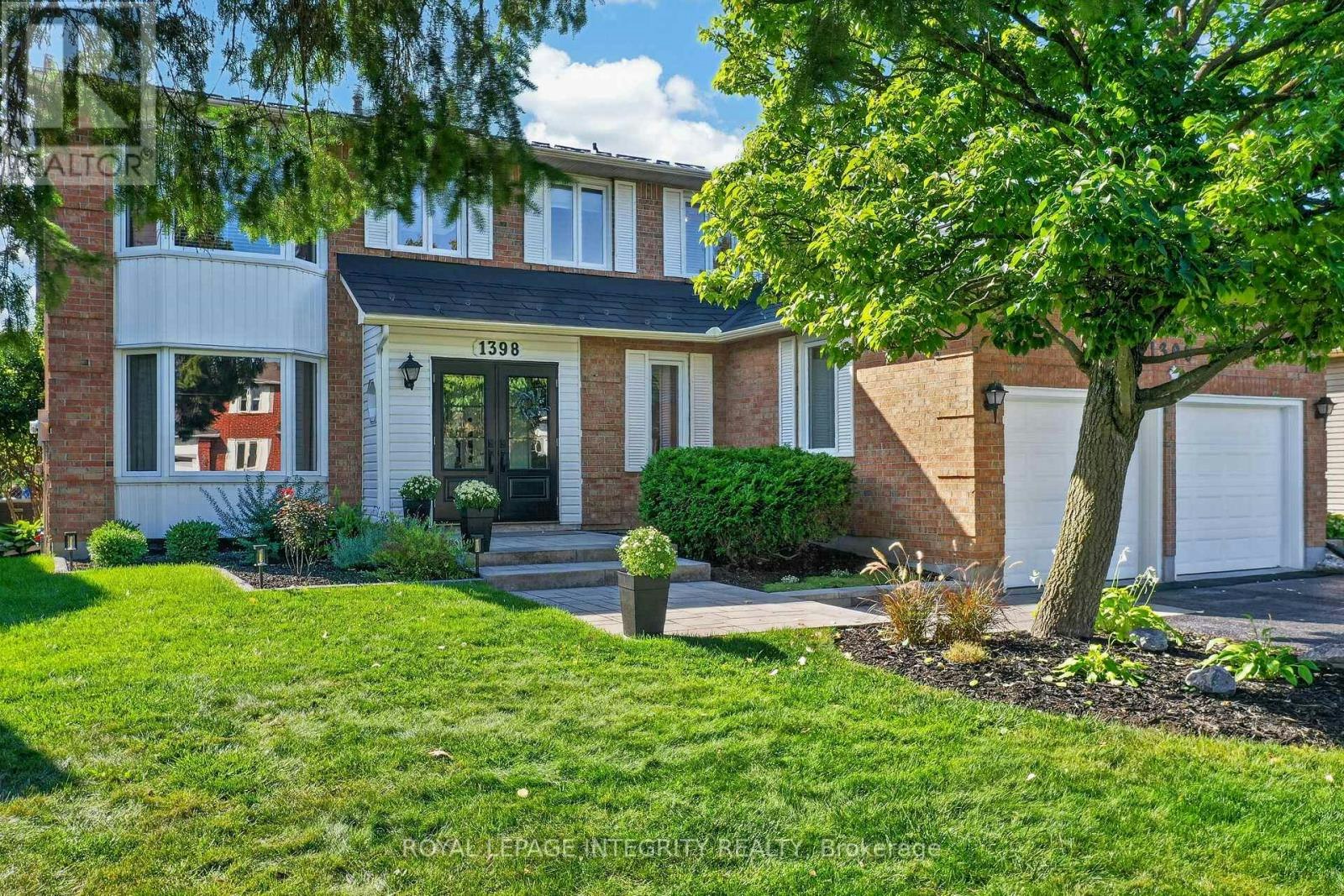 1398 Hayes Street, Ottawa, ON, K1E 3M3