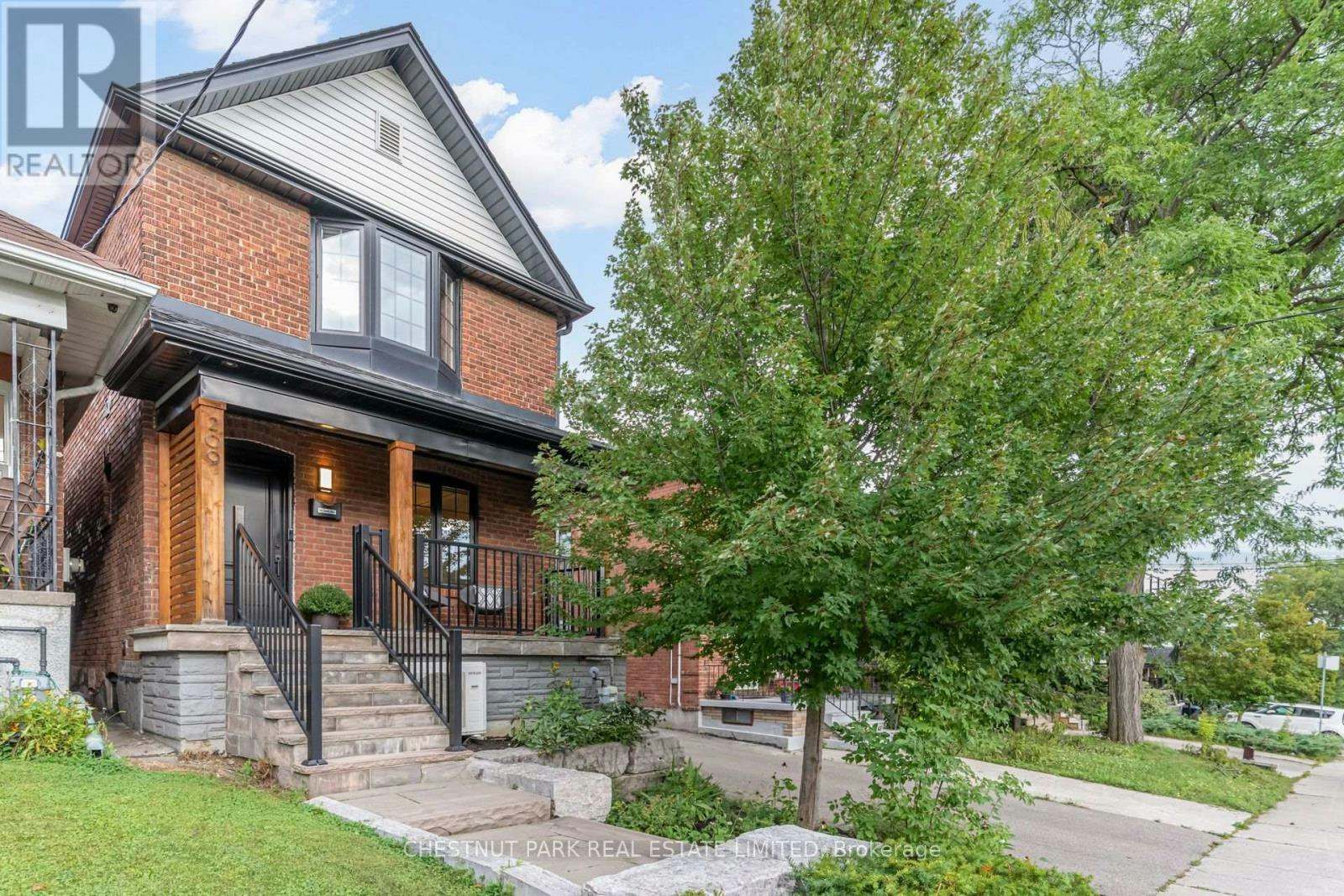 209 Atlas Avenue, Toronto, ON, M6C 3P6