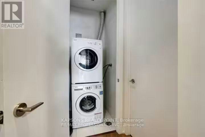 6512-7 Grenville Street, Toronto, ON, M4Y 1A1 - 7