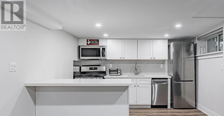 LOWER-68 Fairleigh Crescent, Toronto, ON, M6C 3R9 - 5