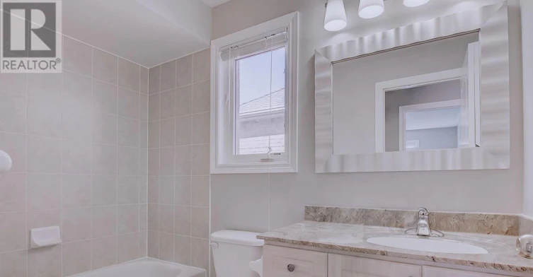 23 Eagle Peak Drive, Richmond Hill, ON, L4S 2W3 - 9