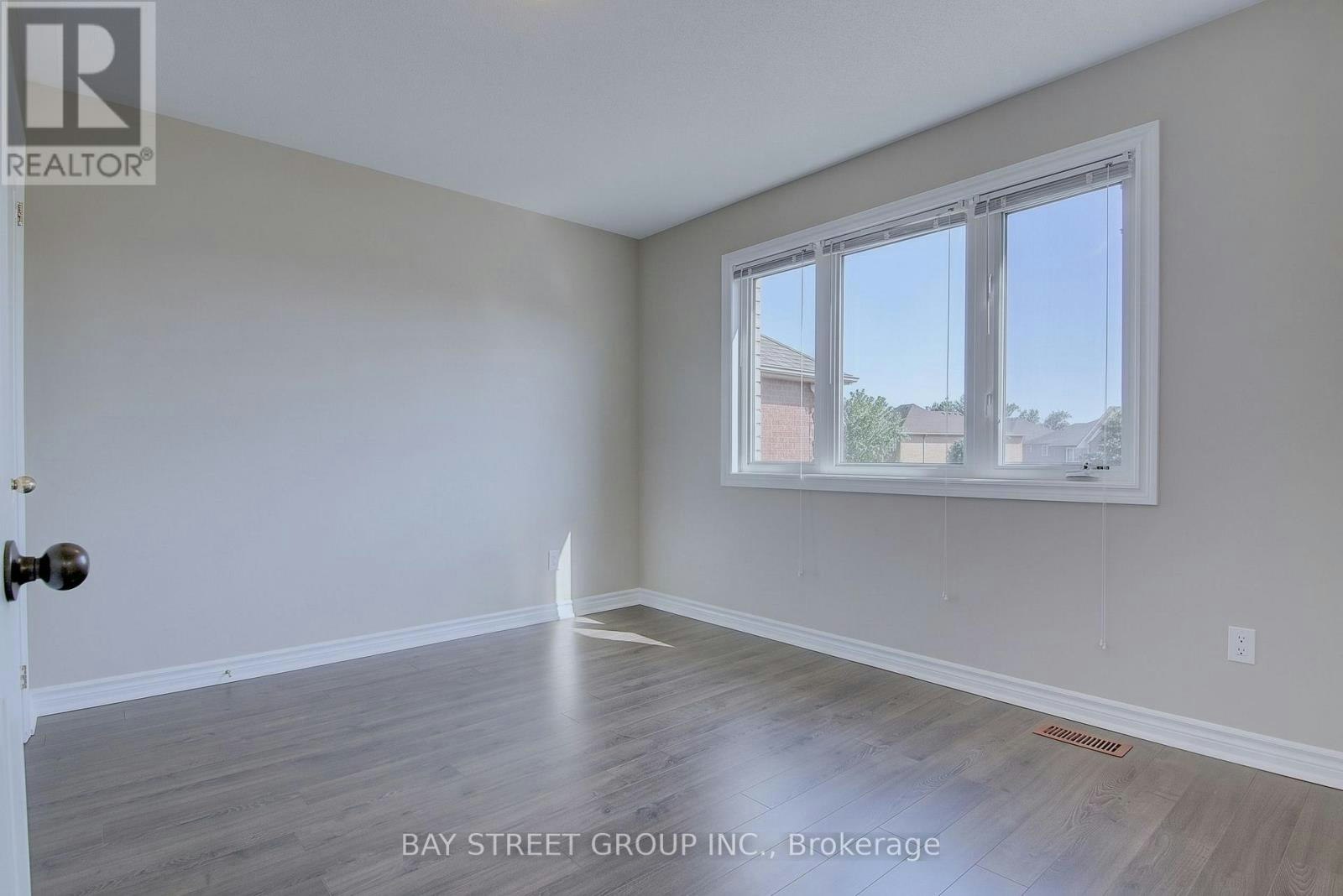 23 Eagle Peak Drive, Richmond Hill, ON, L4S 2W3 - 5