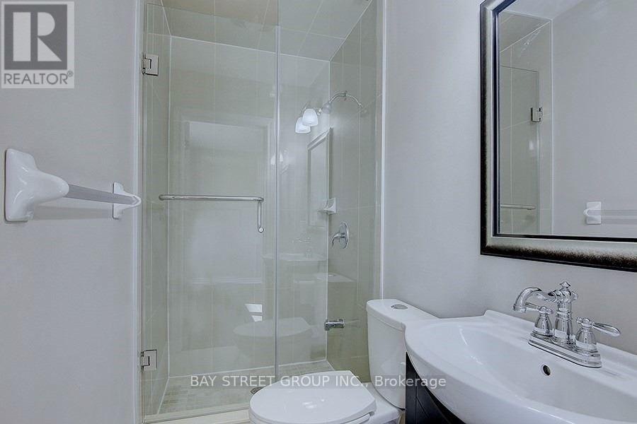 23 Eagle Peak Drive, Richmond Hill, ON, L4S 2W3 - 10