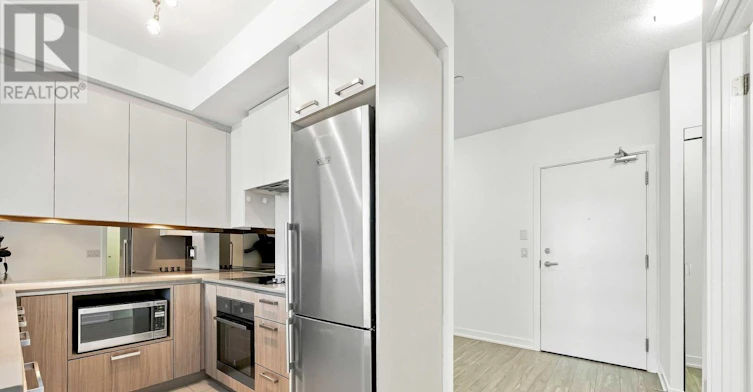 206-1830 Bloor Street W, Toronto, ON, M6P 0A2 - 4