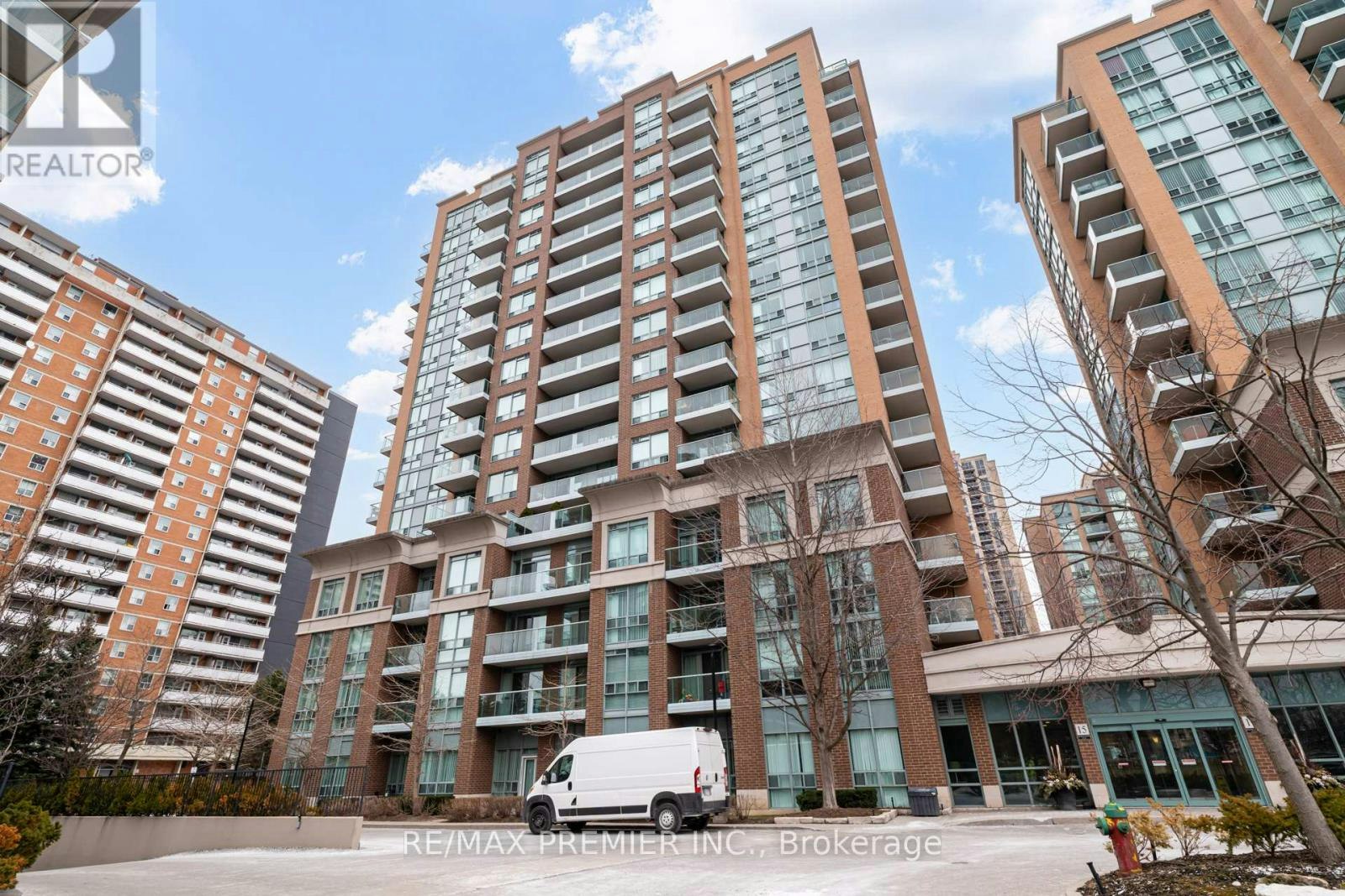 PH06-15 Michael Power Place, Toronto, ON, M9A 5G4