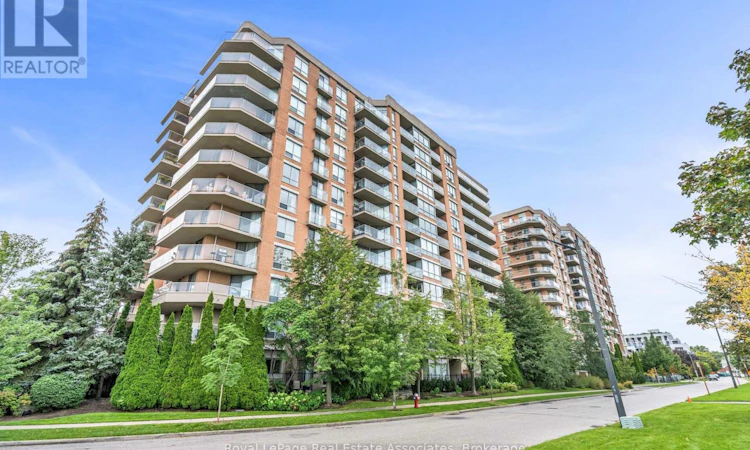 208-1140 Parkwest Place