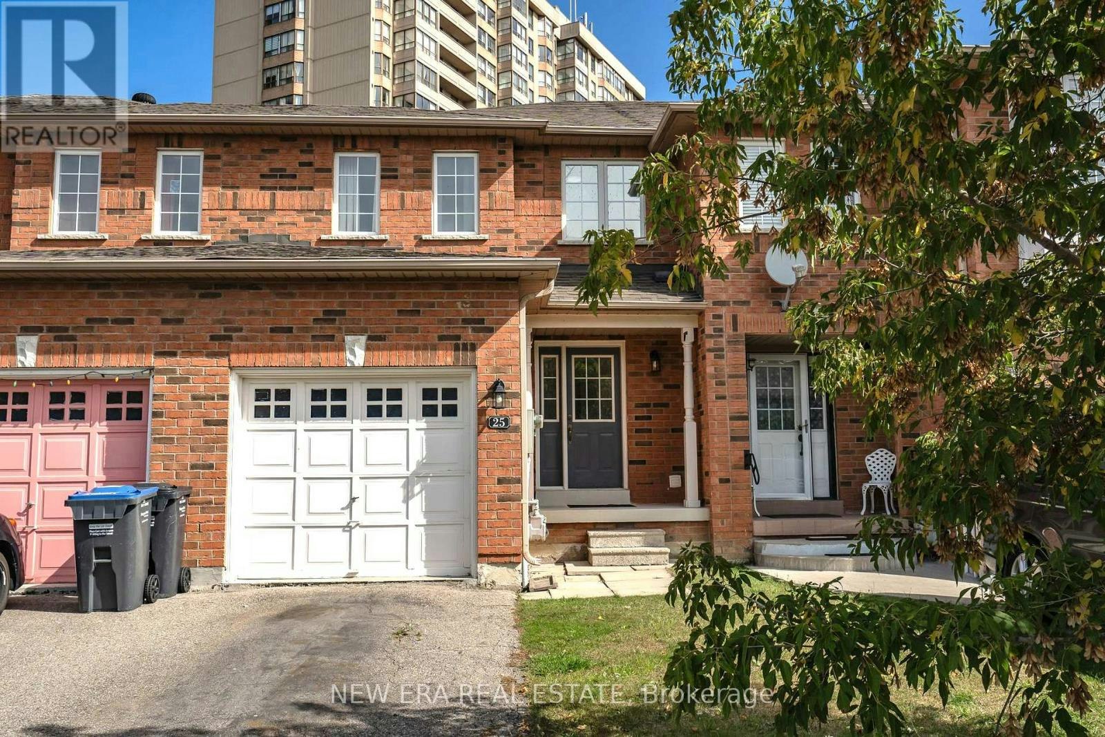 25 Berkindale Court, Brampton, ON, L6Y 5G1
