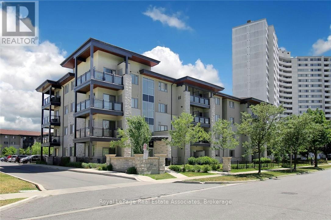 327-570 Lolita Gardens, Mississauga, ON, L5A 0A1