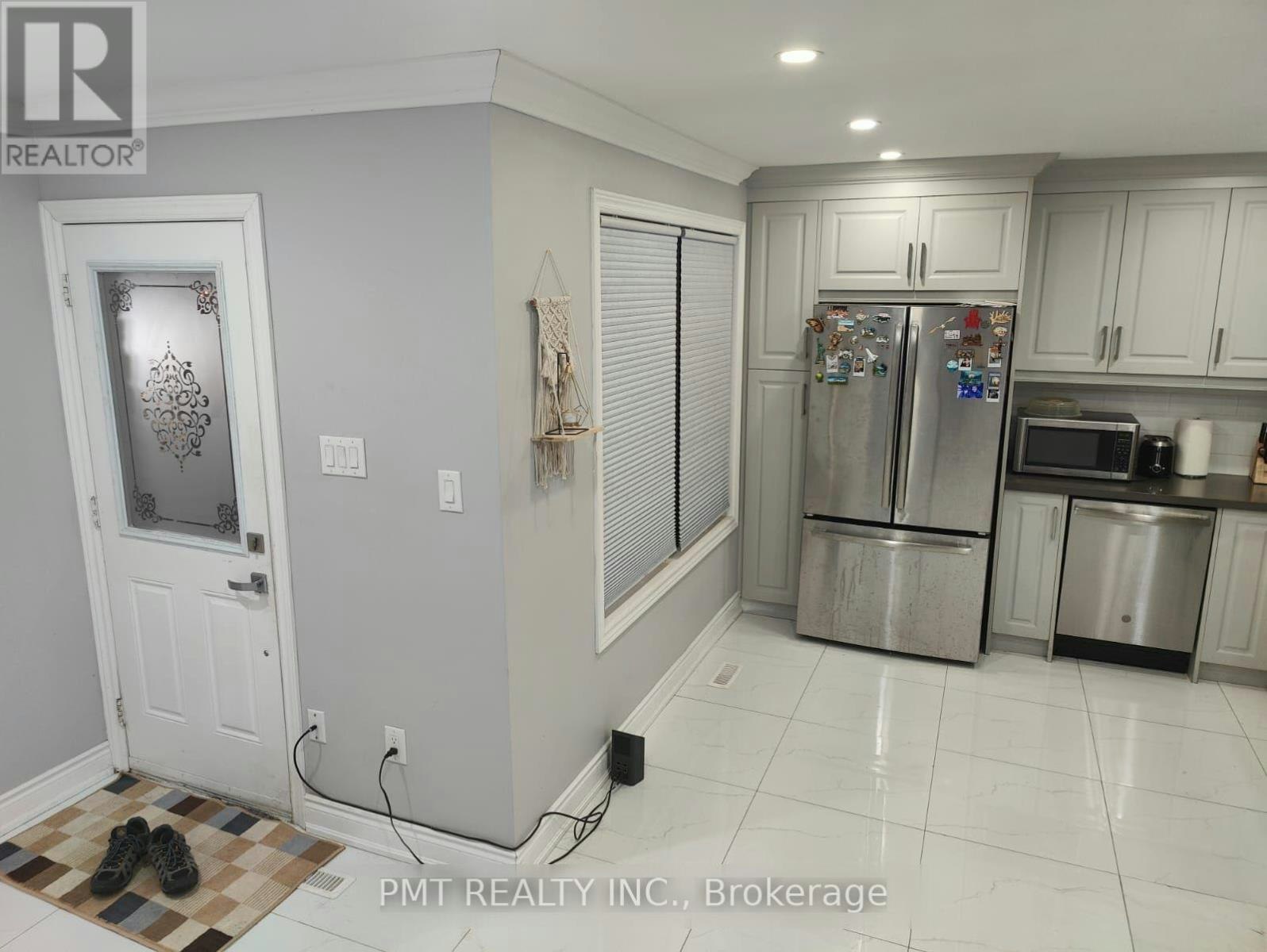 73 Greene Drive, Brampton, ON, L6V 2P2 - 2