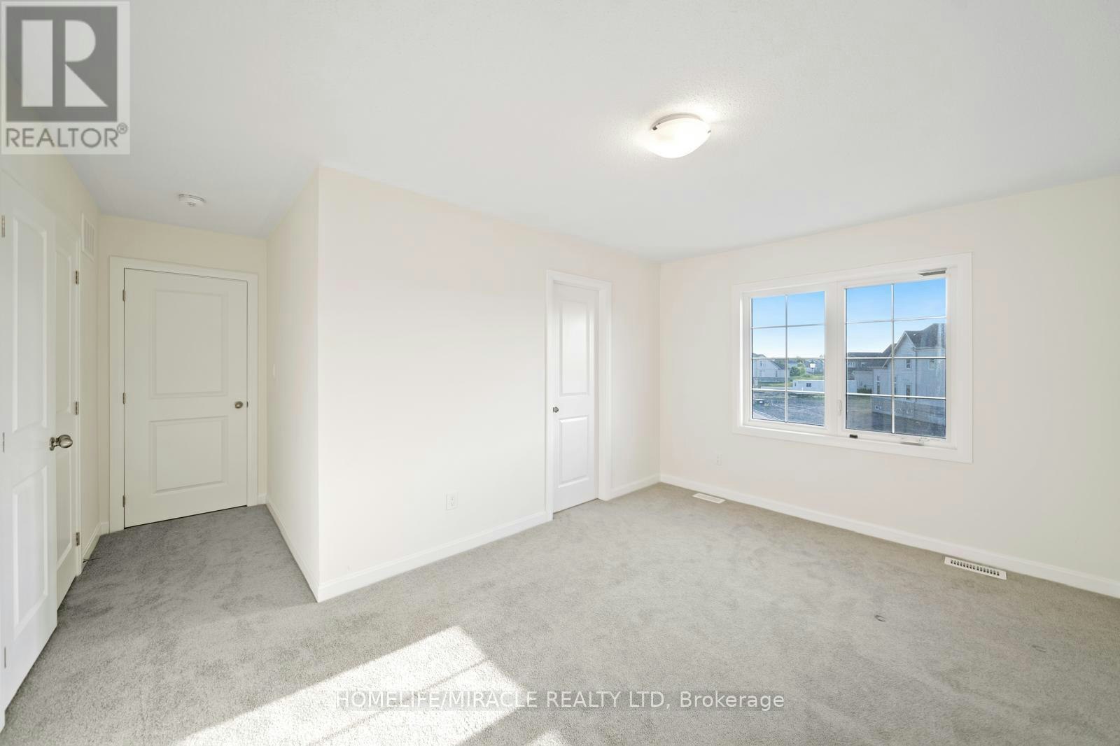 54 Oakmont Drive, Loyalist, ON, K0H 1G0 - 31