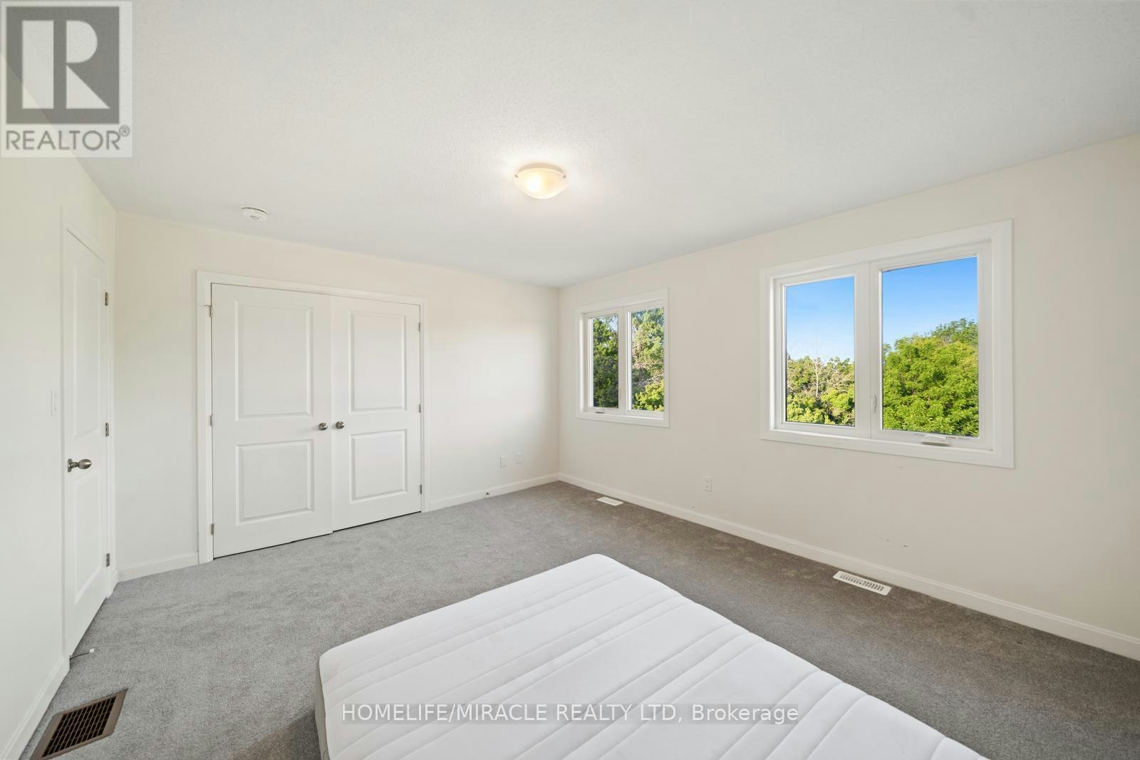 54 Oakmont Drive, Loyalist, ON, K0H 1G0 - 35