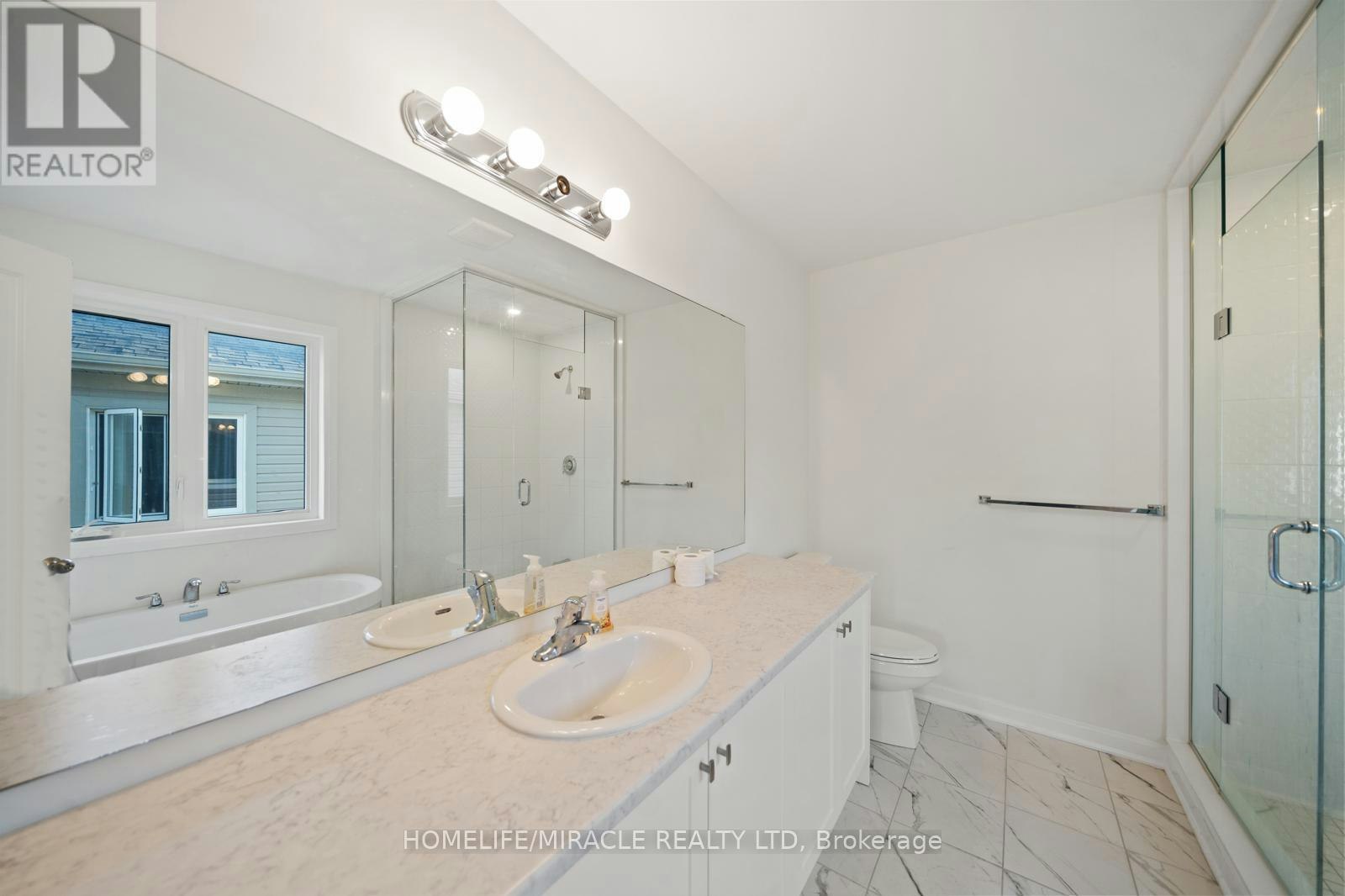 54 Oakmont Drive, Loyalist, ON, K0H 1G0 - 39
