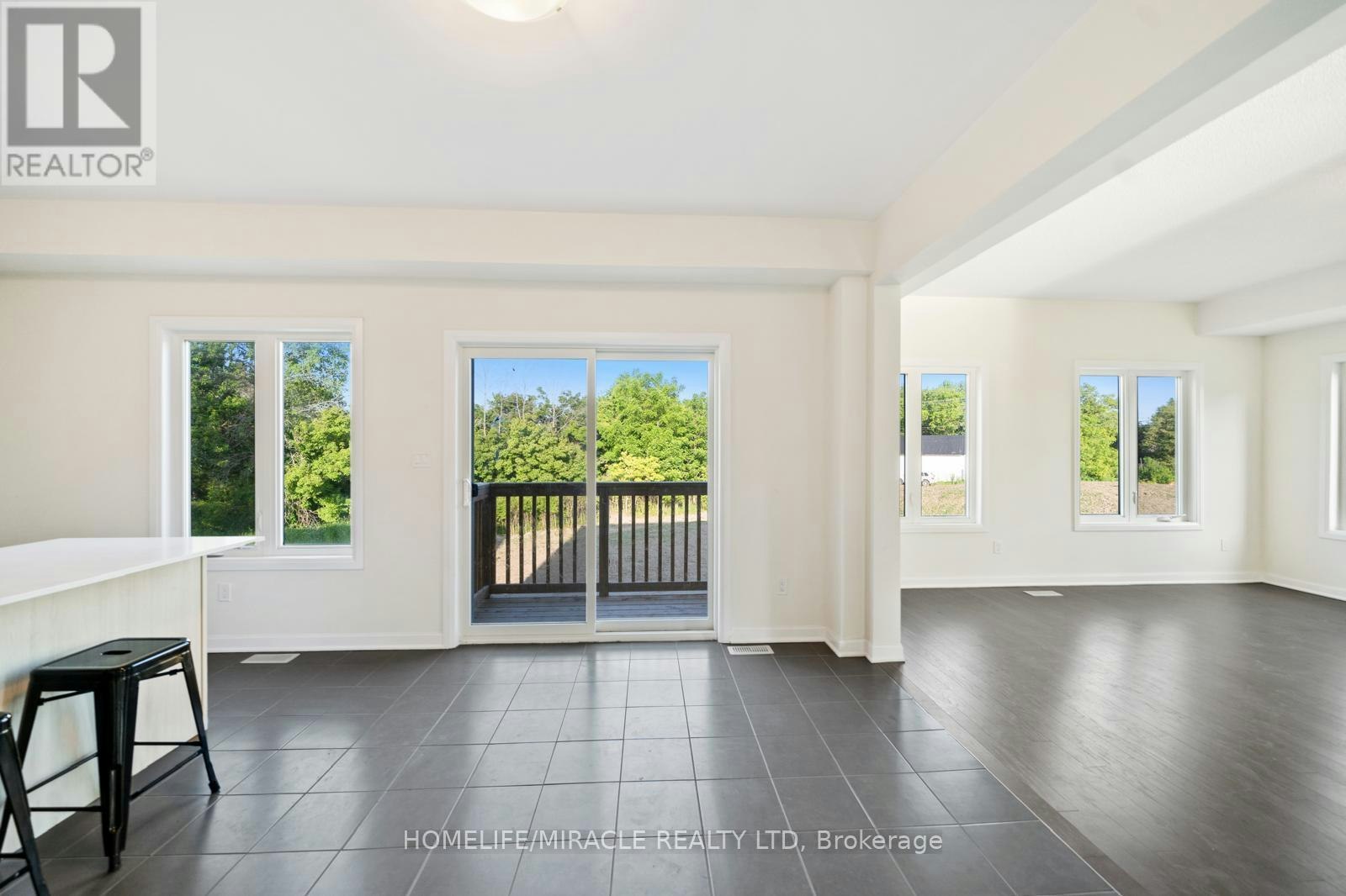 54 Oakmont Drive, Loyalist, ON, K0H 1G0 - 19