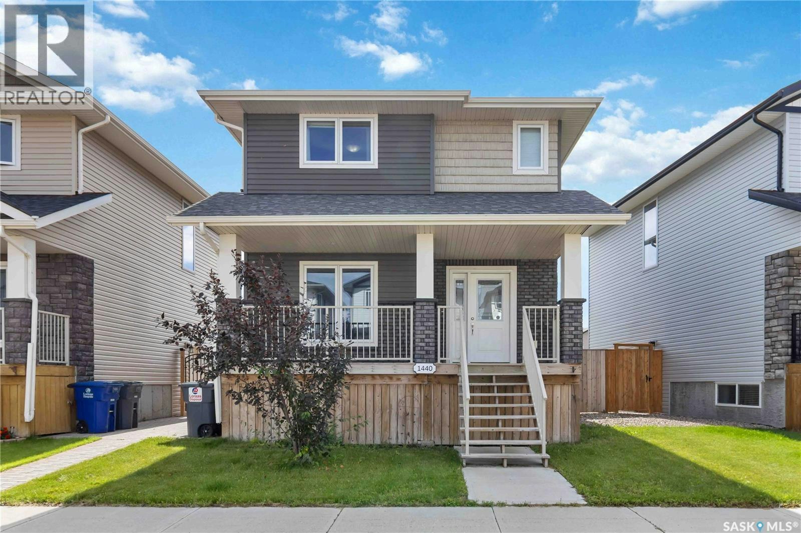 1440 Cassat Drive, Martensville, SK, S0K 2T1