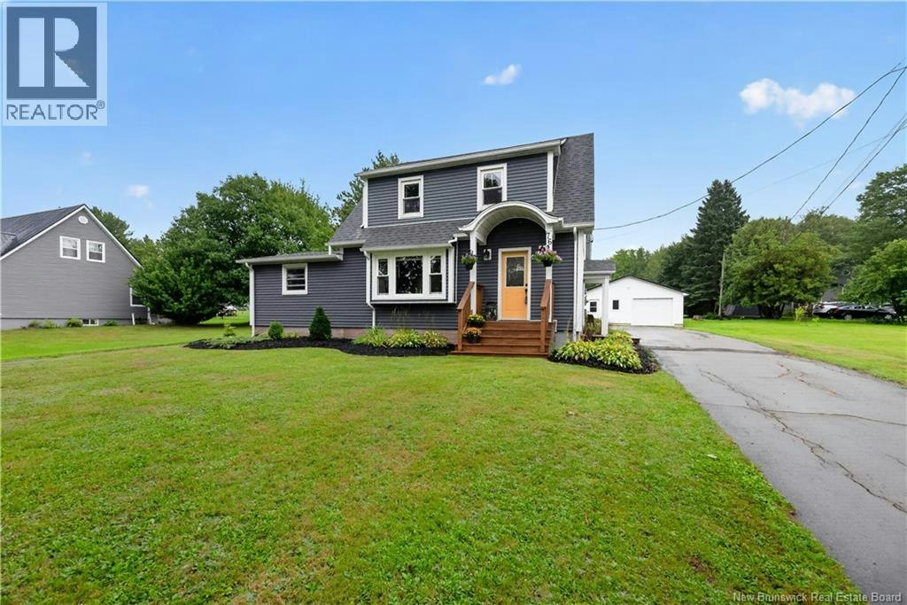 76 Renfrew, Petitcodiac, NB, E4Z 4S9