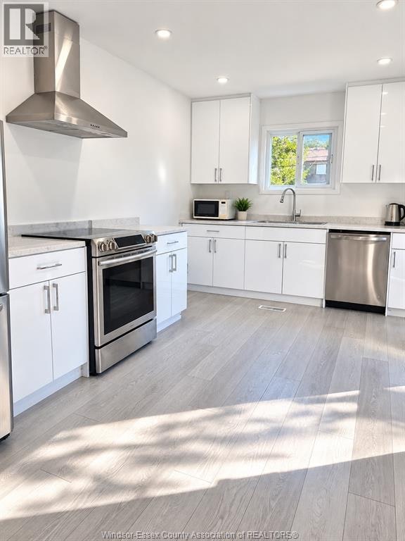 UPPER-1412 Lincoln, Windsor, ON, N8Y 2J1 - 4