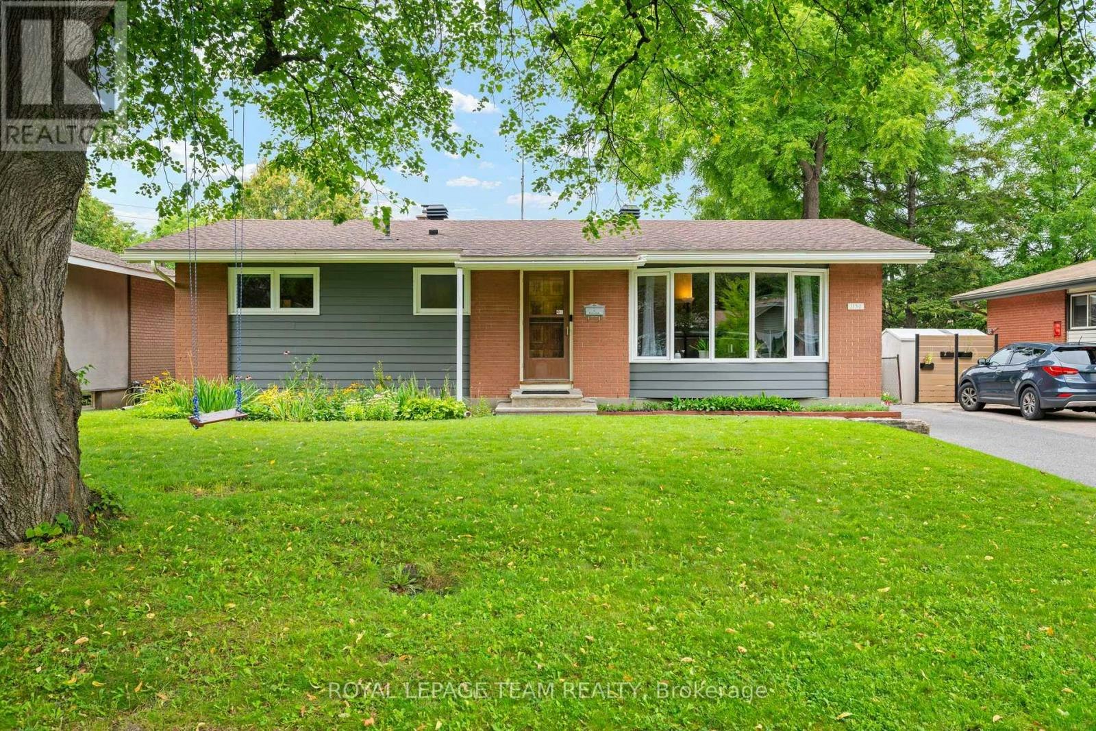 1130 Parkway Drive, Ottawa, ON, K2C 2W2
