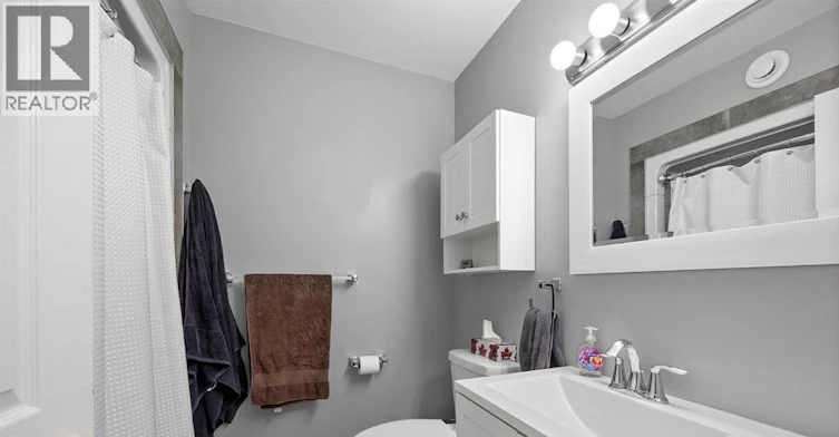 399 St. Peter Street, Lakeshore, ON, N8L 0N3 - 8