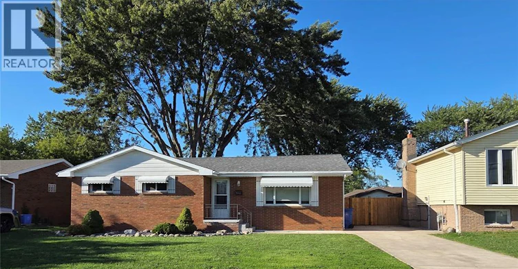 399 St. Peter Street, Lakeshore, ON, N8L 0N3
