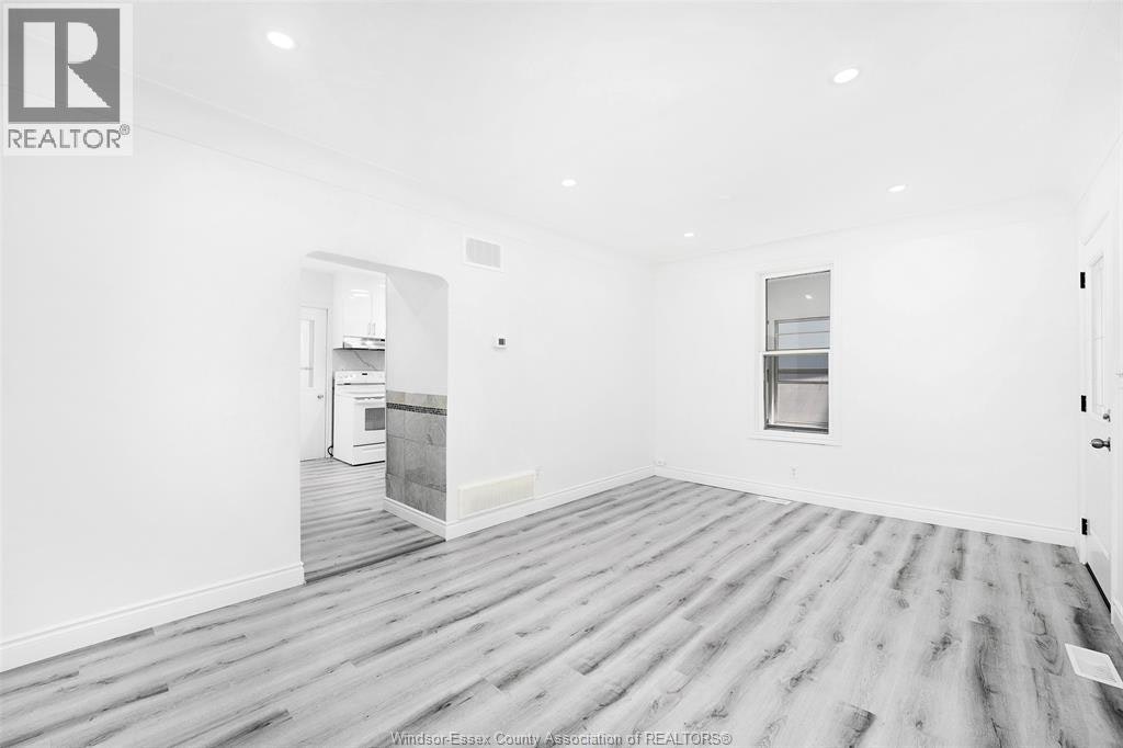 1022 Hickory Road, Windsor, ON, N8Y 3S1 - 9