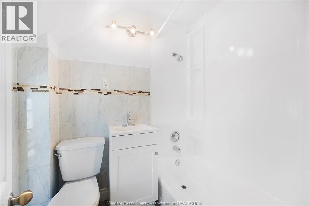 1022 Hickory Road, Windsor, ON, N8Y 3S1 - 20