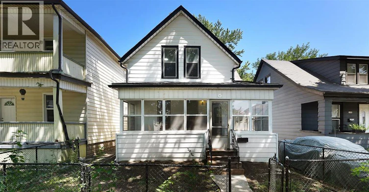 1022 Hickory Road, Windsor, ON, N8Y 3S1