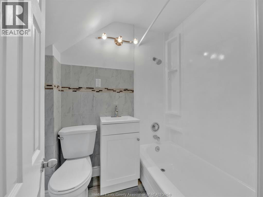 1022 Hickory Road, Windsor, ON, N8Y 3S1 - 18