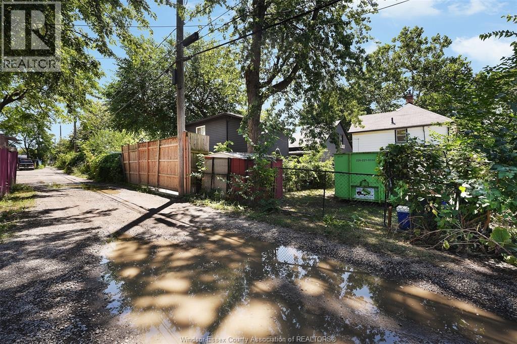 1022 Hickory Road, Windsor, ON, N8Y 3S1 - 24