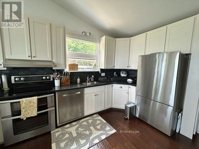 309 Sunset Boulevard, Blue Mountains, ON, N0H 2P0 - 5